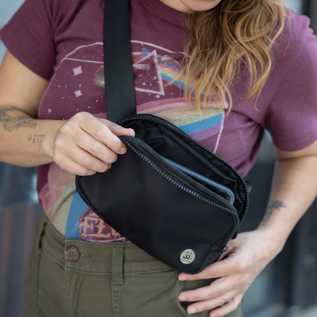 Best Friends Nylon Belt Bag - Image 6