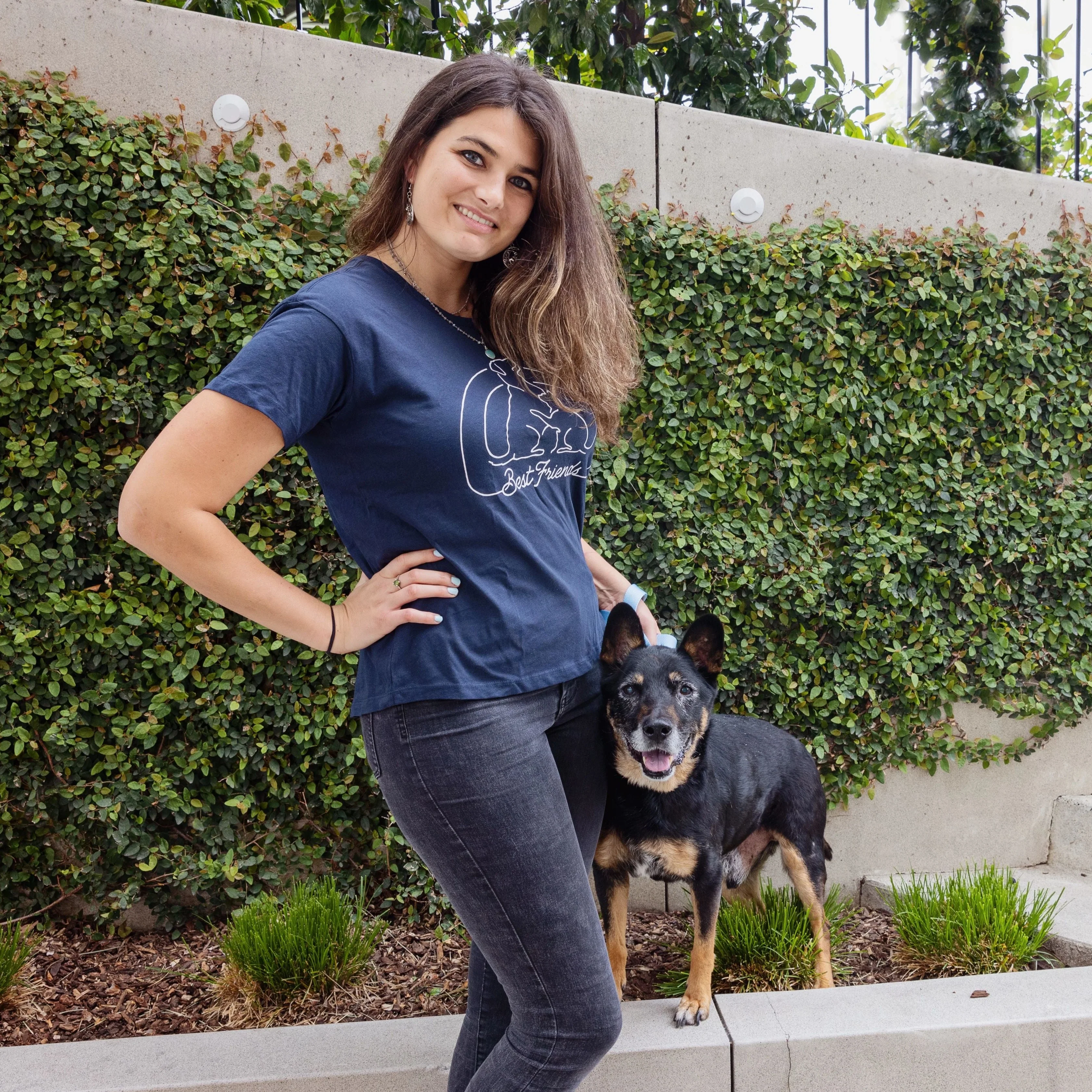 Best Friends Stamp T-Shirt - Image 7