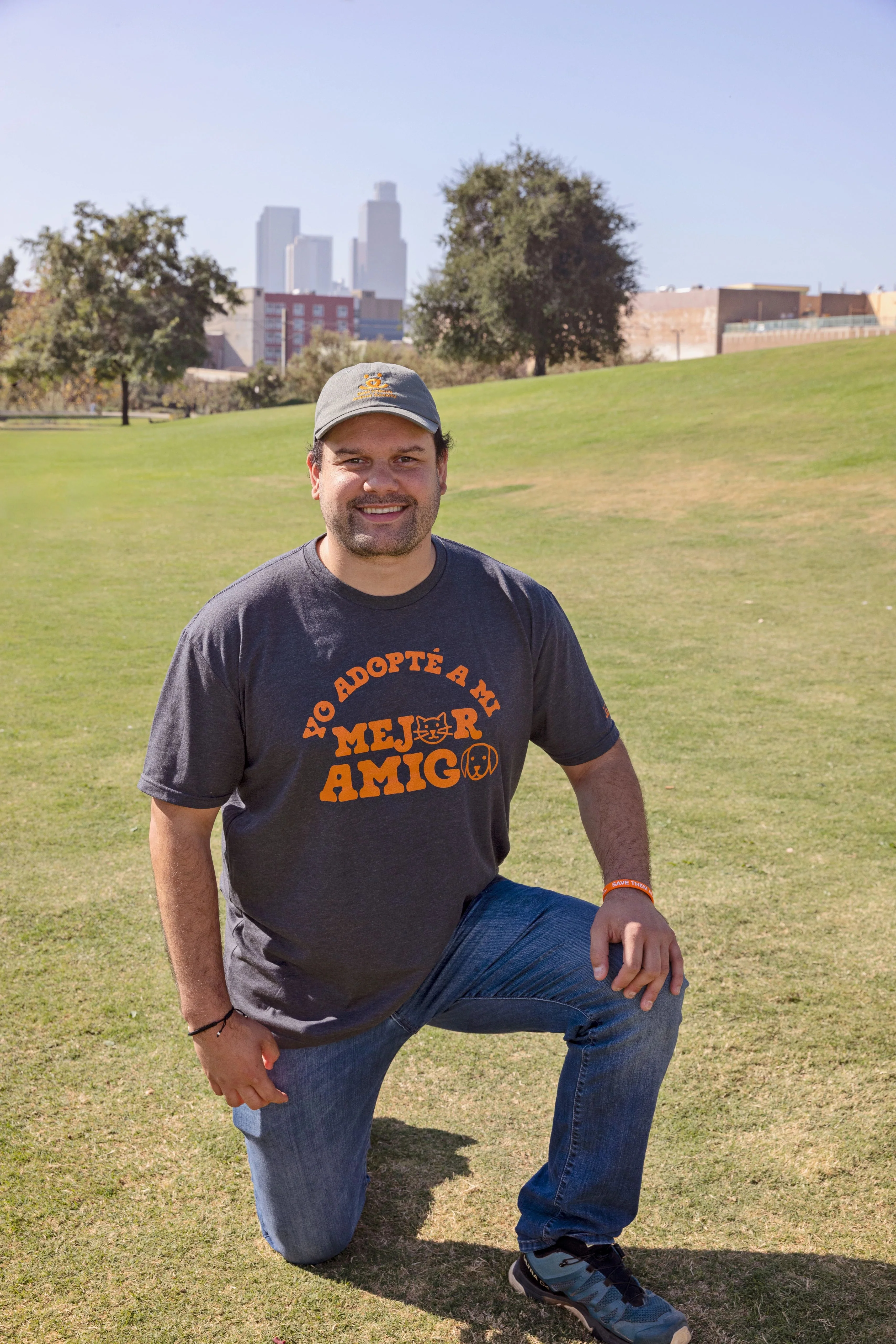 I Adopted en Espanol T-Shirt - Image 3
