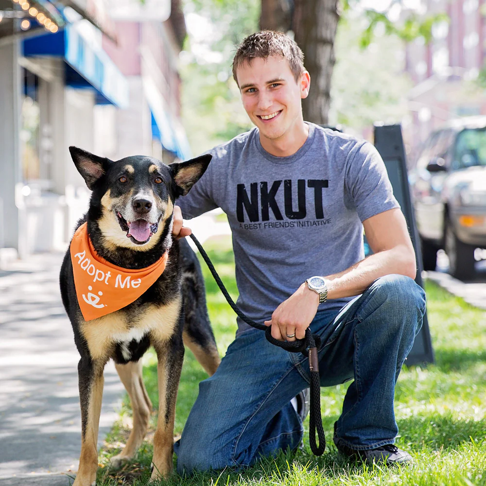 NKUT T-Shirt - Image 3