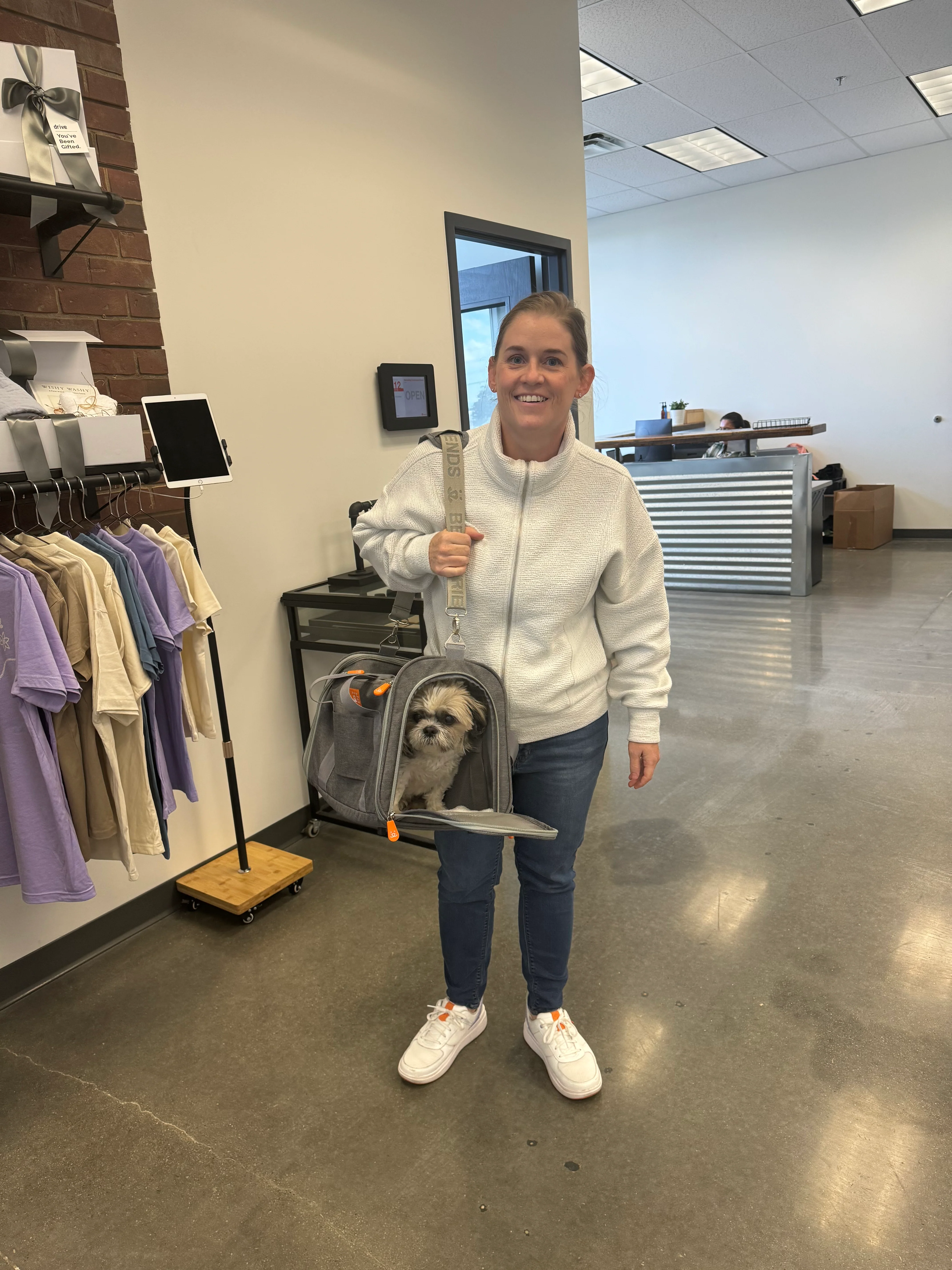 Soft Sided Best Friends Pet Carrier - Image 6