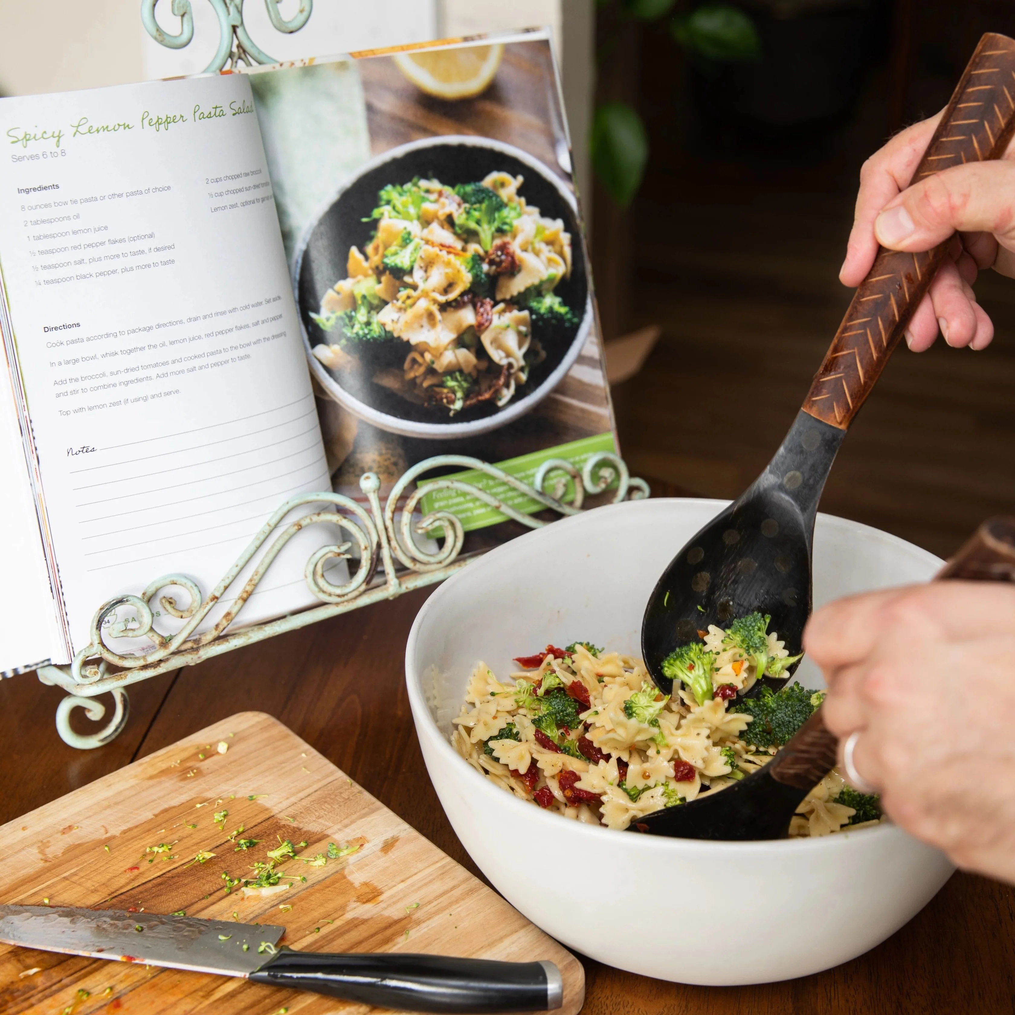 The Best Friends Cookbook - Image 3